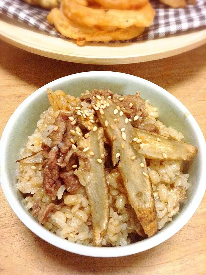 牛肉と牛蒡の炊き込みご飯|かずきっちんさん