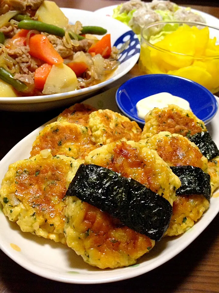 はんぺんのぽんわり焼きです。大葉チーズを混ぜ焼いて。甘辛＆マヨ味でご飯もお酒も進んじゃう☆|ゆんゆんゅんさん