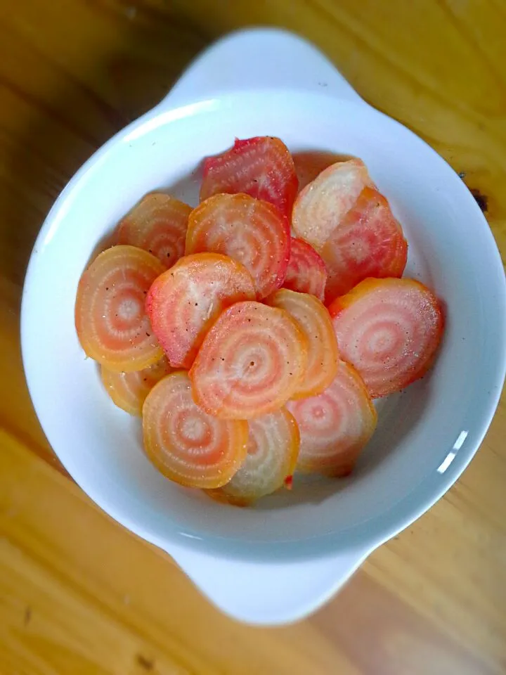 Roasted candy cane beets|Fe's kitchenさん