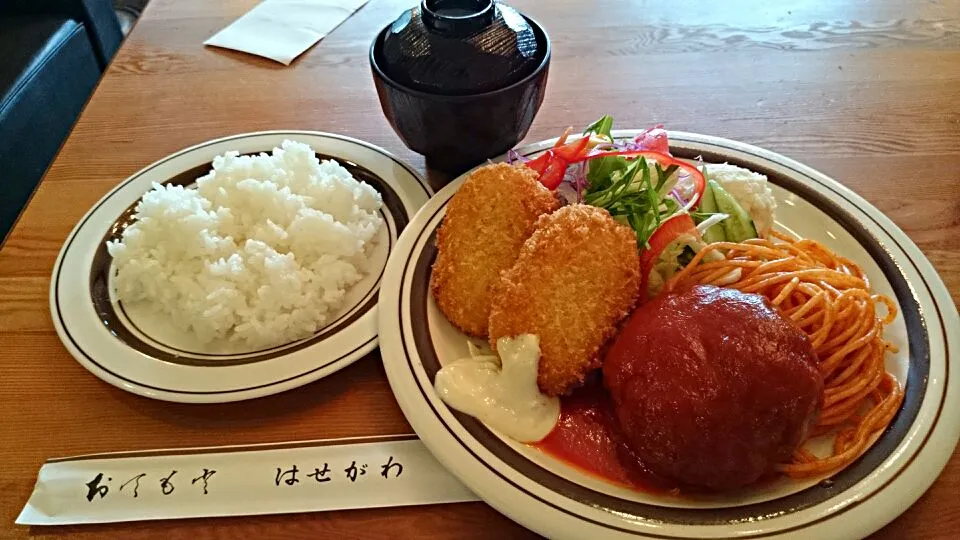 グリル長谷川のハンバーグ＆コロッケ(味噌汁付き)|石さん