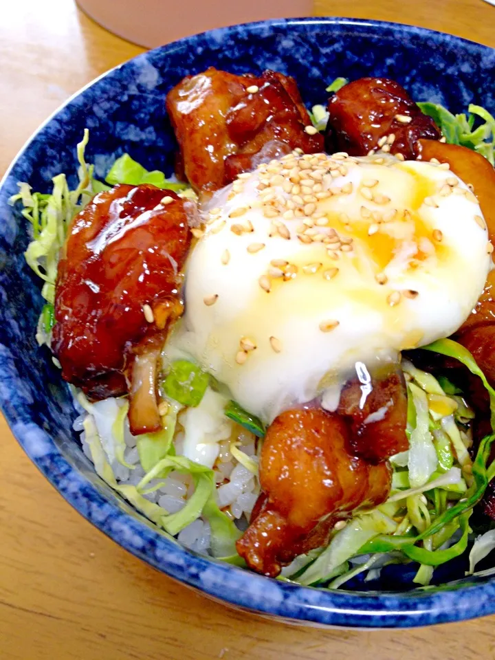 Snapdishの料理写真:唐揚げ丼|けいさん