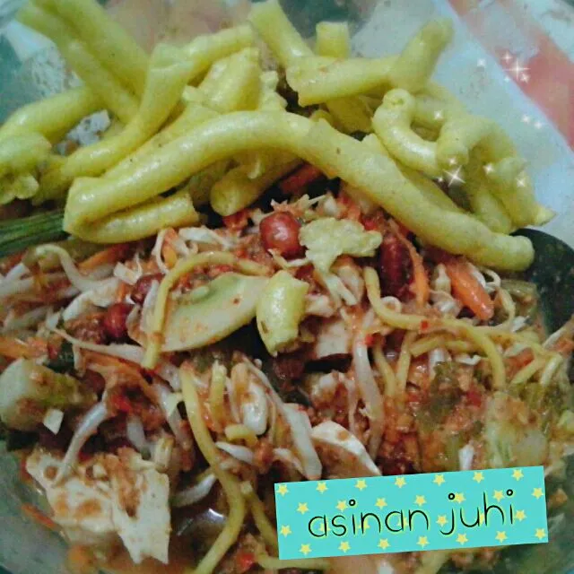 asinan rujak sayur juhi|rizki restu anandaさん