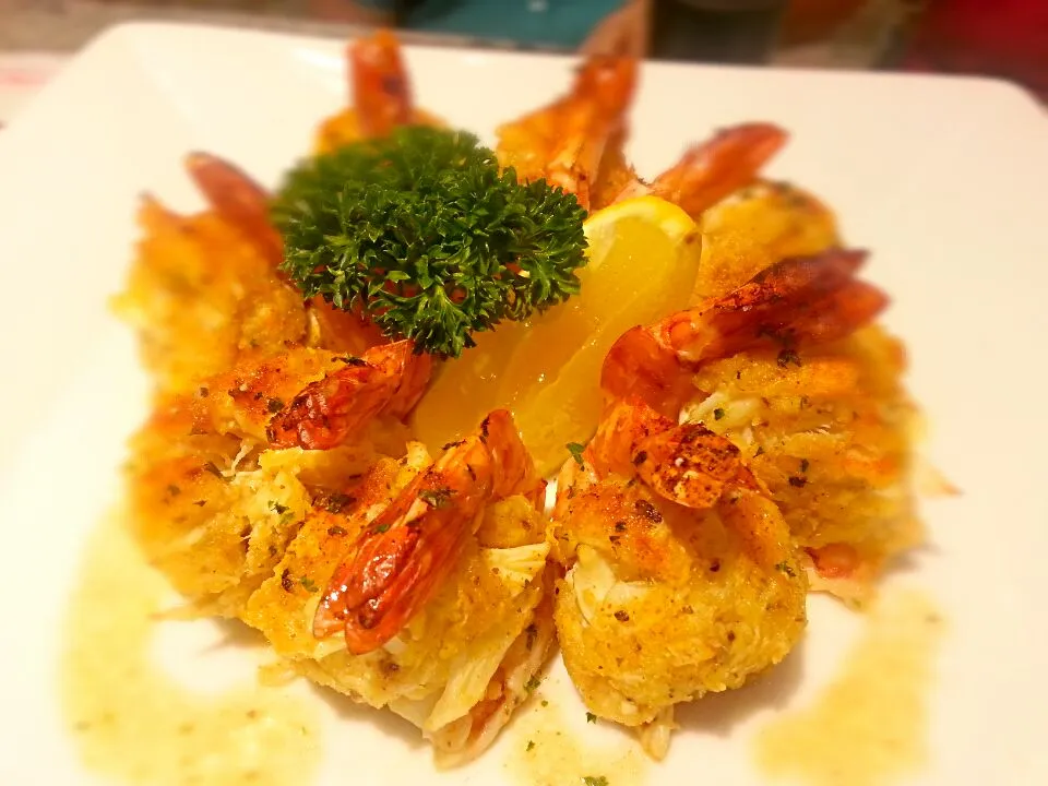 Baked stuffed shrimp|Alex Smooth @ Gourmet deli (Siam Paragon)さん