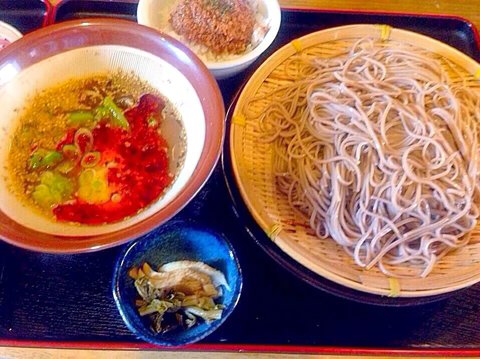 亀戸名物胡麻そば！セサミン大量！冷やし胡麻そば！激辛の赤！|亀戸 養生蕎麦 高のさん