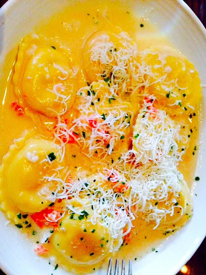 Lobster ravioli|lori sさん