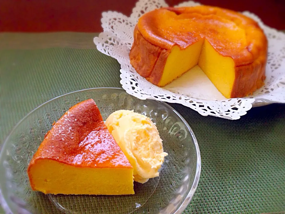 section of a cake🍴Cheese cake of vegetables&pumpkin🎃南瓜と野菜のﾁｰｽﾞｹｰｷ断面|🌈Ami🍻さん