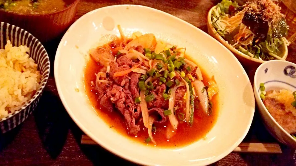 賄い飯♪ 牛肉、焼き肉のタレで野菜炒め|Gauche Suzukiさん