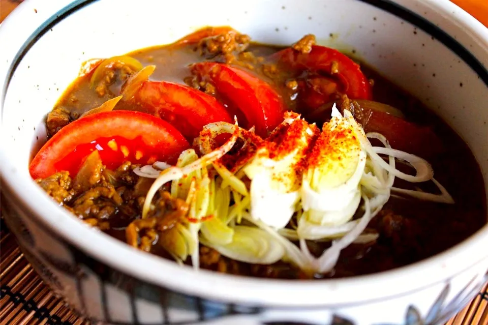 トマトとひき肉のカレーうどん|ソレイユ・エスピエーグルさん