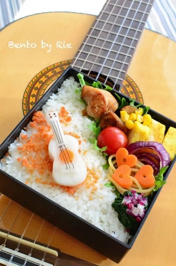 ギター🎸のお弁当🌼|Rie in Norwayさん