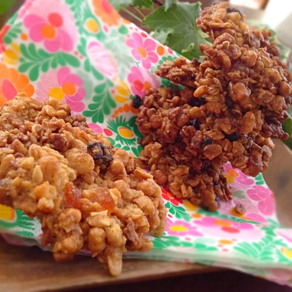 さくちんさんの料理 ザックザクなフルーツグラノーラクッキー🎶|ららさん