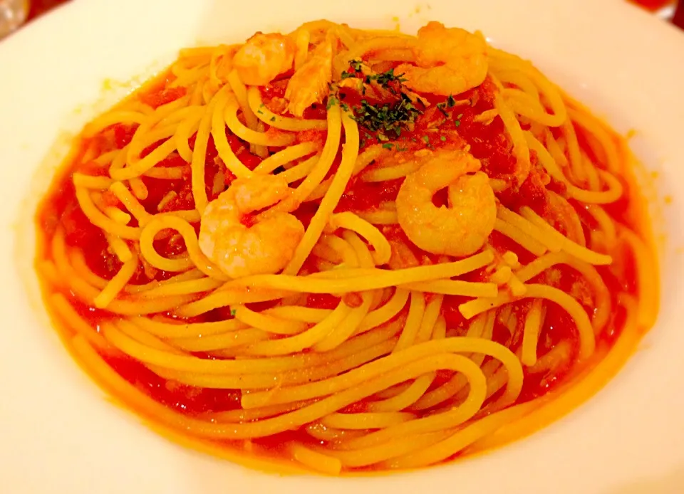 Tomato Spaghetti with Tuna & Shrimp|Liezlさん