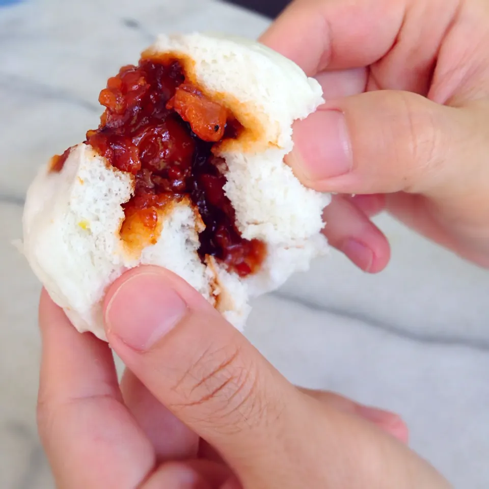 Snapdishの料理写真:Char Siew Pao|willzさん