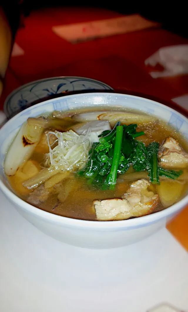 Snapdishの料理写真:Japanese style noodle in soup w/ roasted duck.
鴨南蛮うどん。|伊達亮さん