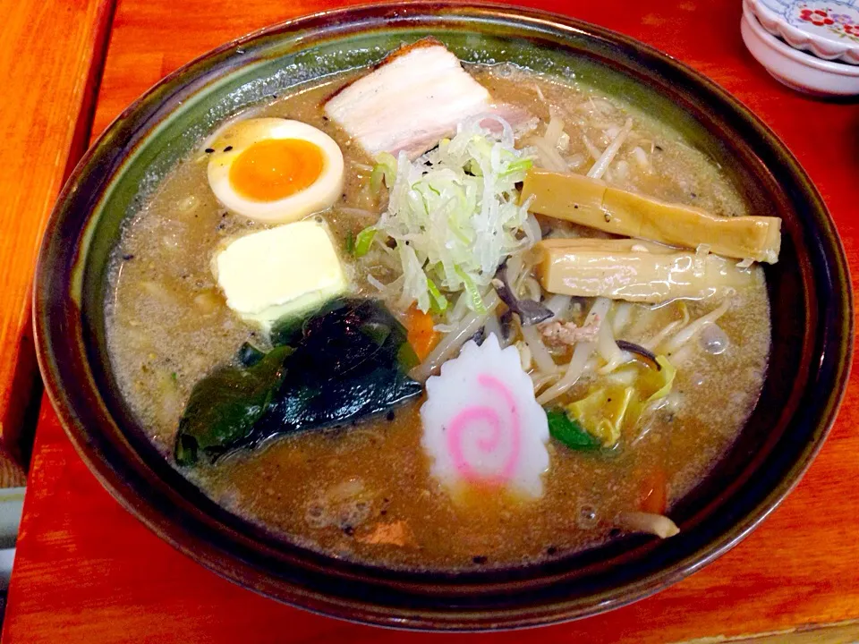 カムイラーメン|草津の屋台　トタン家さん