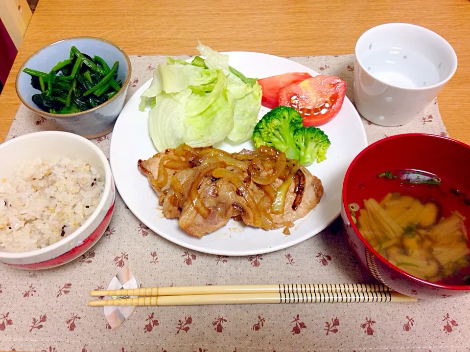 Snapdishの料理写真:生姜焼き定食|Harukaさん