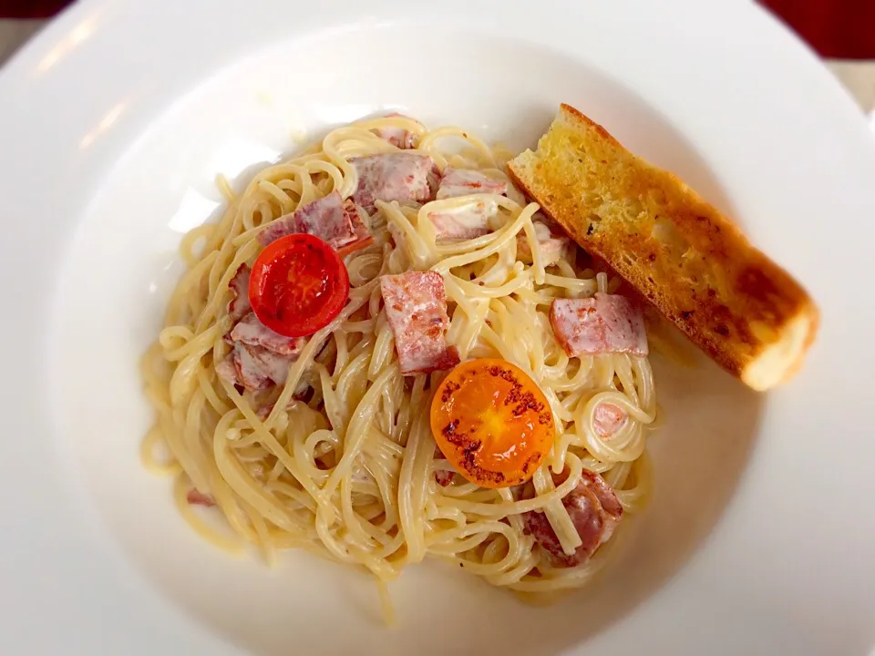 espaguete a carbonara|Bruno Pereira Cardosoさん