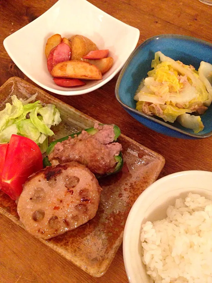 白菜とツナの煮物、ジャーマンポテト、肉詰めピーマンと蓮根|カオリンさん