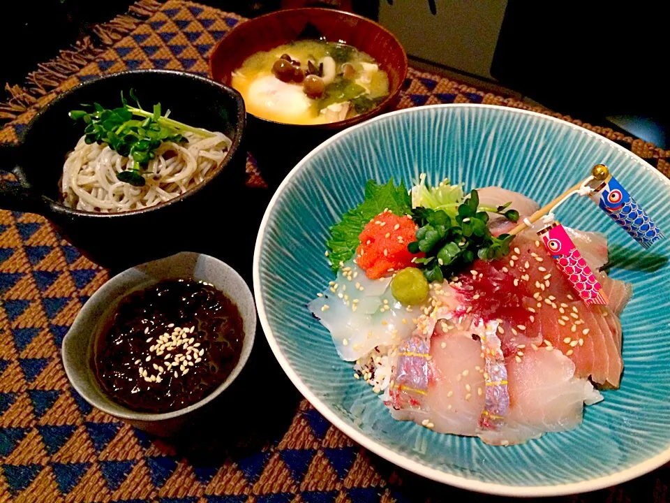 こどもの日🎏海鮮丼&胡麻そうめん定食♪|Nonさん