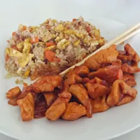 Pollo agridulce con arroz 3 delicias|Fernando Manzanaresさん