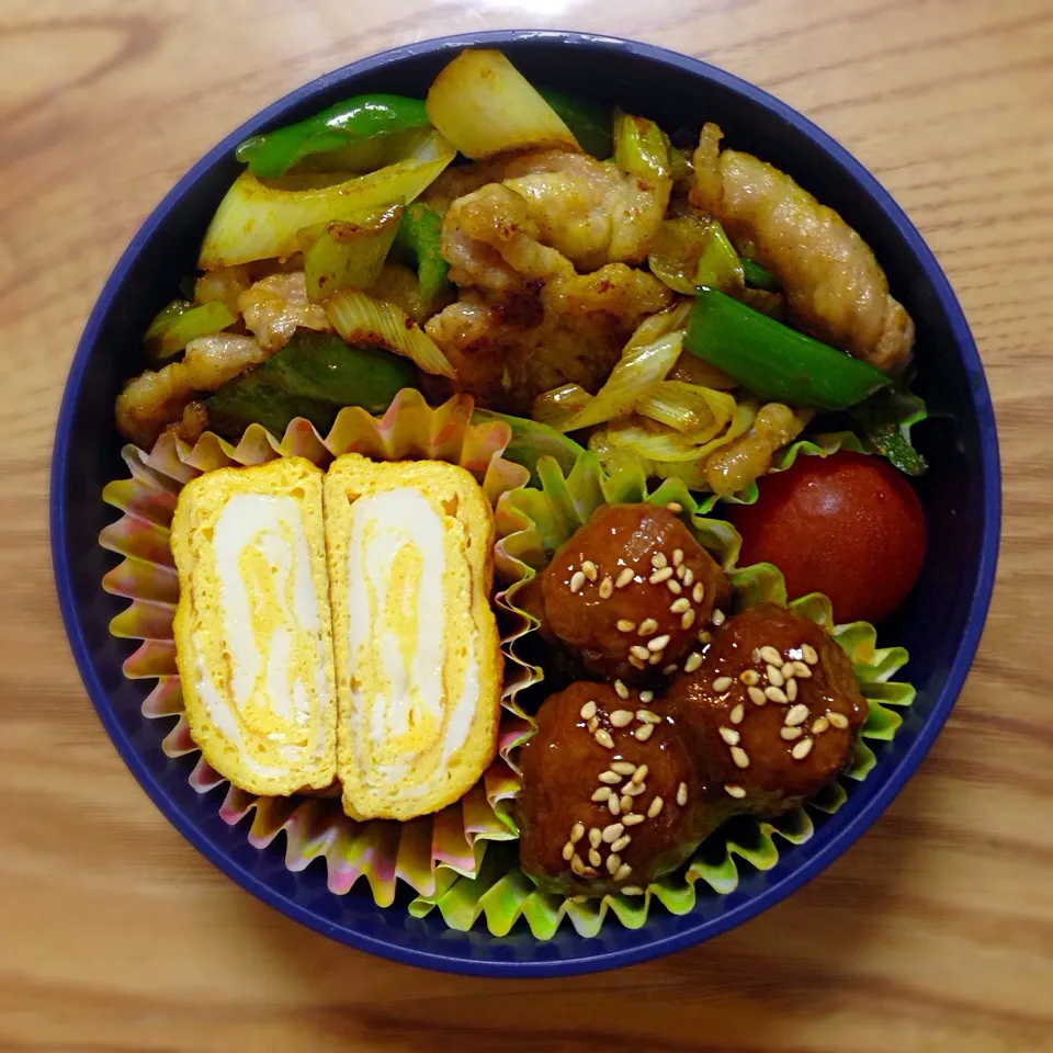 豚肉のカレー麺つゆソテー、ミートボール|okuyさん