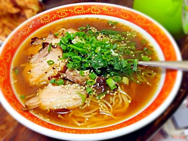 Snapdishの料理写真:自家製醤油ラーメン|rie-changさん