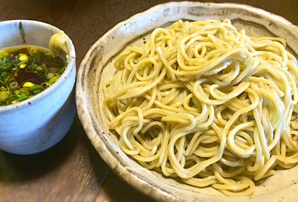 昼はアッサリ  茶蕎麦 大盛り|mottoさん