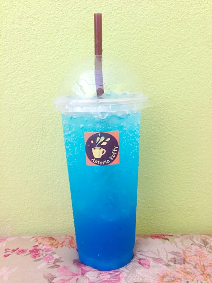 blue hawaii by Astoria Coffee|supraneeさん