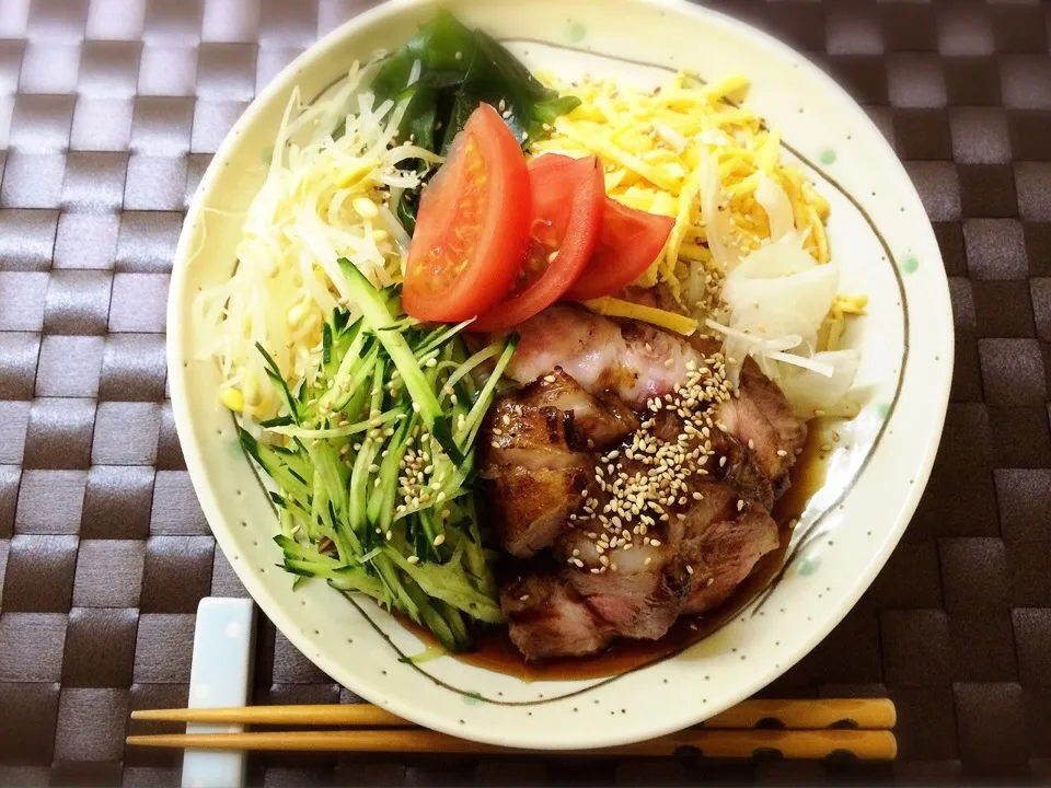 自家製焼豚の冷やし中華、始めました〜|かわうそくん(^^)さん