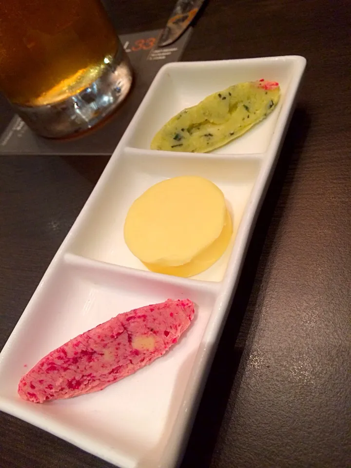 Beetroot butter, salted butter, mint butter|prissyさん