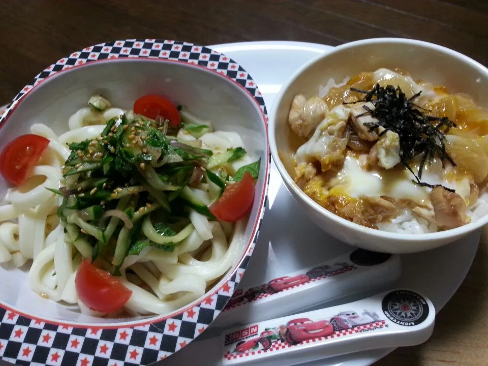 胡瓜と大葉、茗荷の冷やしうどん&親子丼|ami  kobayashiさん