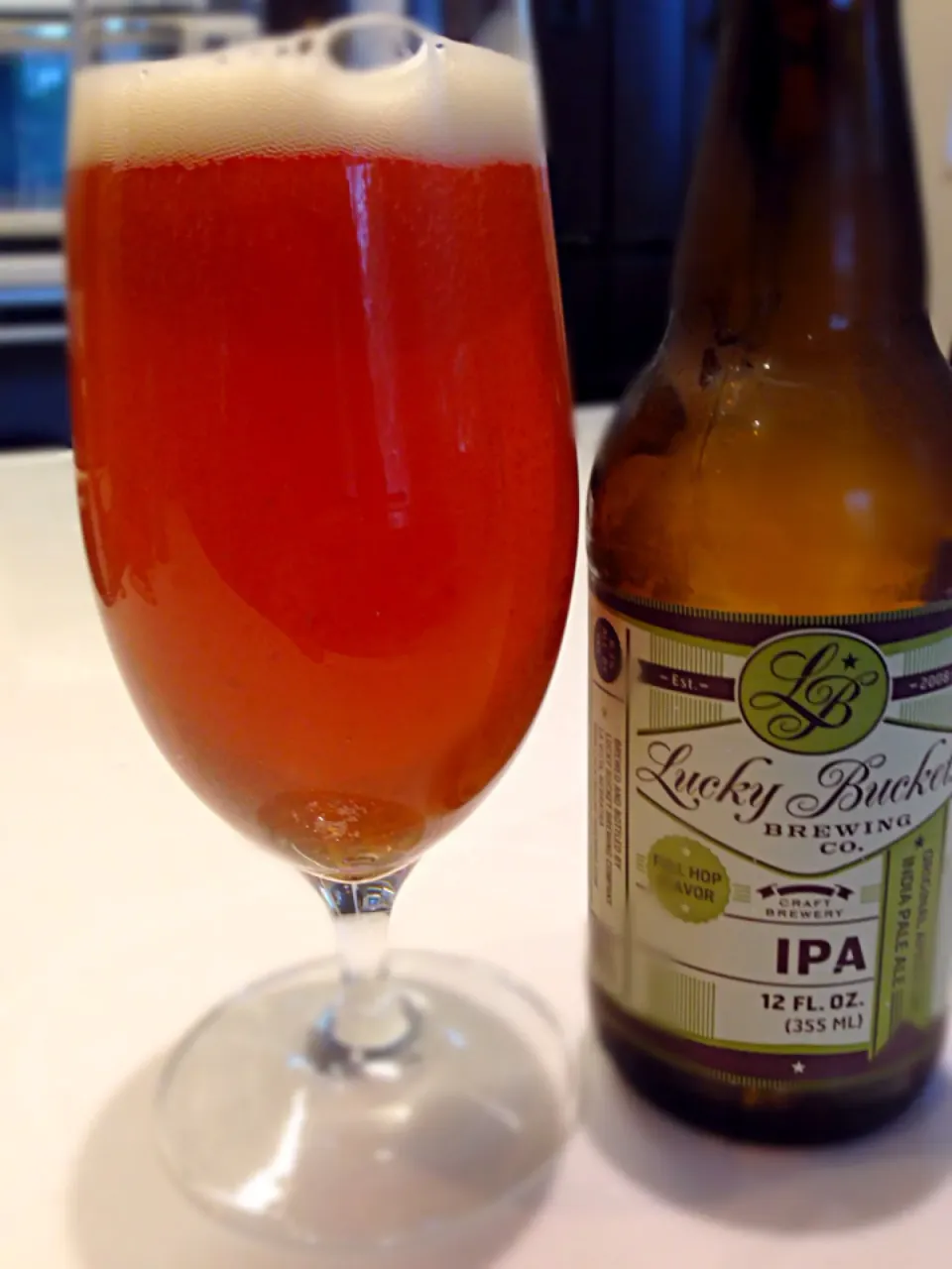 Snapdishの料理写真:lucky bucket IPA|てっどさん