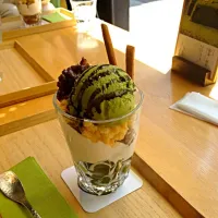 Snapdishの料理写真:抹茶パフェ|長房すずかさん