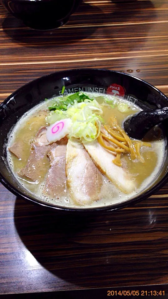 ラーメン人生JET 鳥煮込みラーメン|Kazuo Ikedaさん