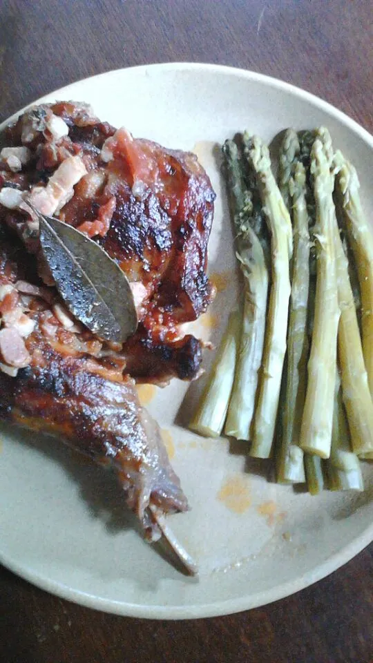 Mijoté de lapin à la tomate,lardons  et Bas#Armagnac , asperges vertes|PHILIPPEさん