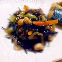 豆まめマメなひじき煮  &   鯖の生姜煮バブタ―ズ風  陶STUDIOとともに|Bee Beeさん