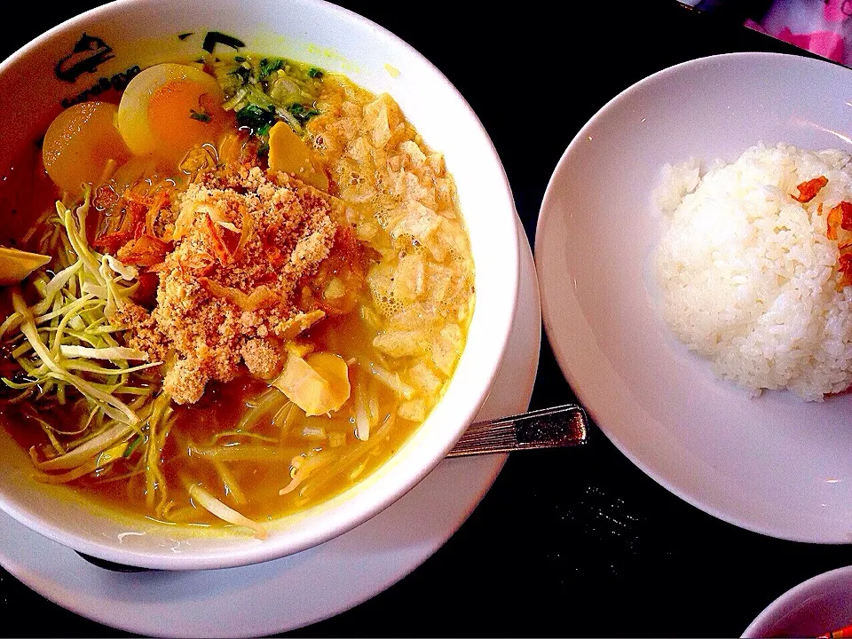 鶏挽肉の麺湯ミーセット@インドネシア料理スラバヤ(横浜)|みっさんさん