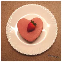 Snapdishの料理写真:🍓🍰 自制士多啤梨果仁撻 Strawberry Nuts Tarts🍰🍓
食譜睇留言t|kiaさん