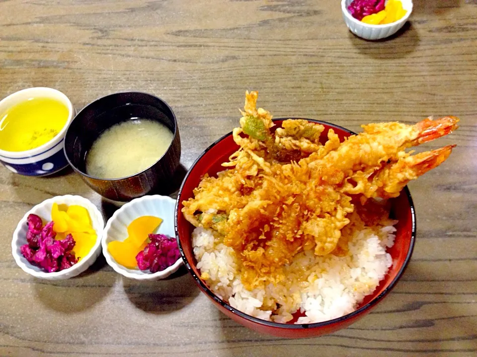 葛飾区柴又。大和家の天丼。|めりさん