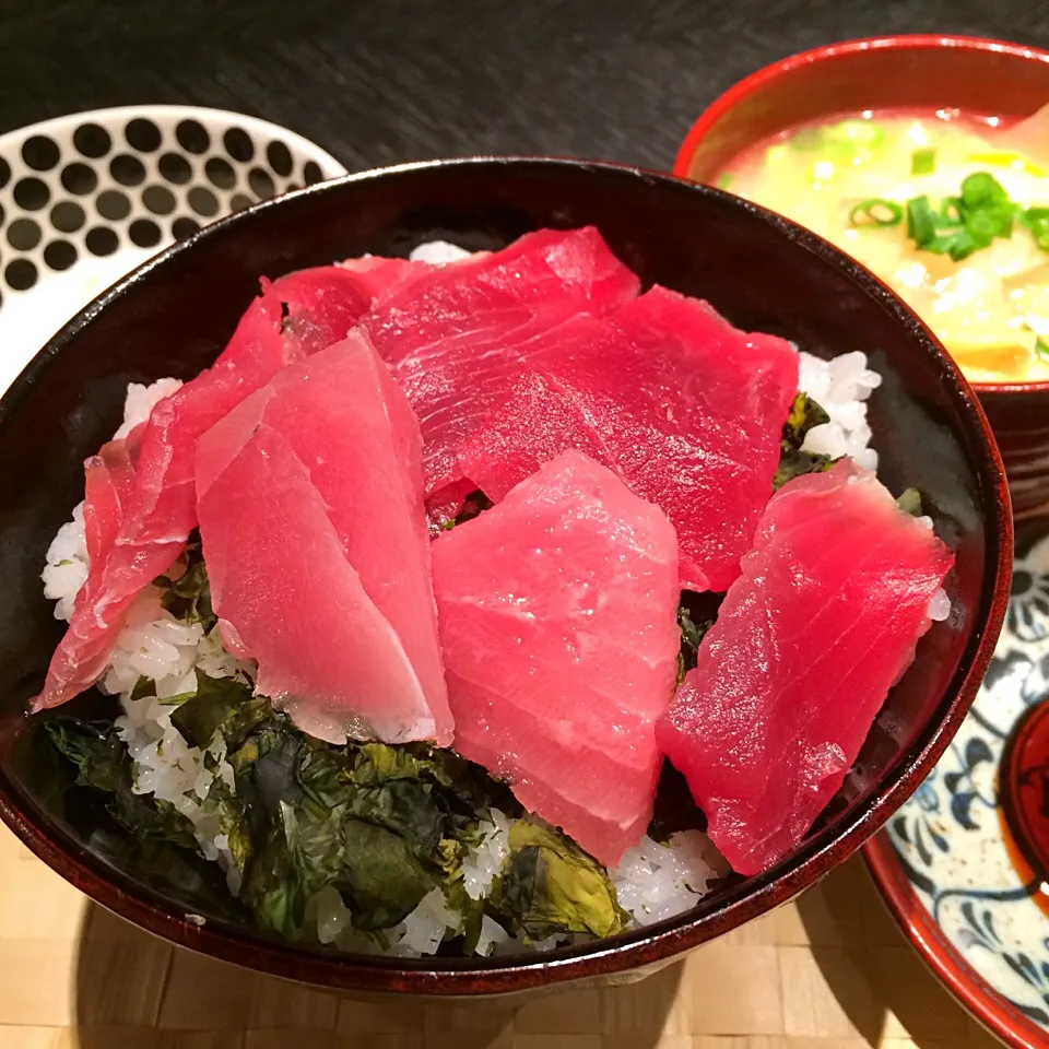 本マグロ丼|hidemiさん