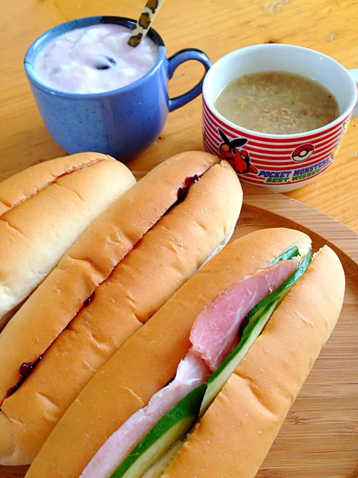 コッペパンサンド|石川家食卓スナップさん