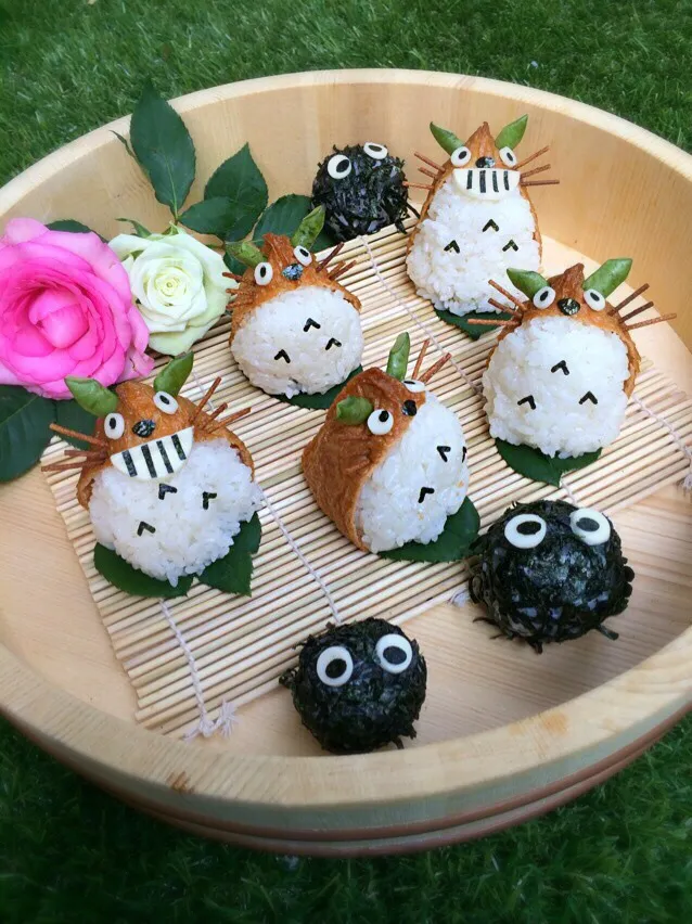 Totoro Inari Sushi ( from the gibli anime MY NEIGBORHOOD TOTORO)❤️|pandaさん