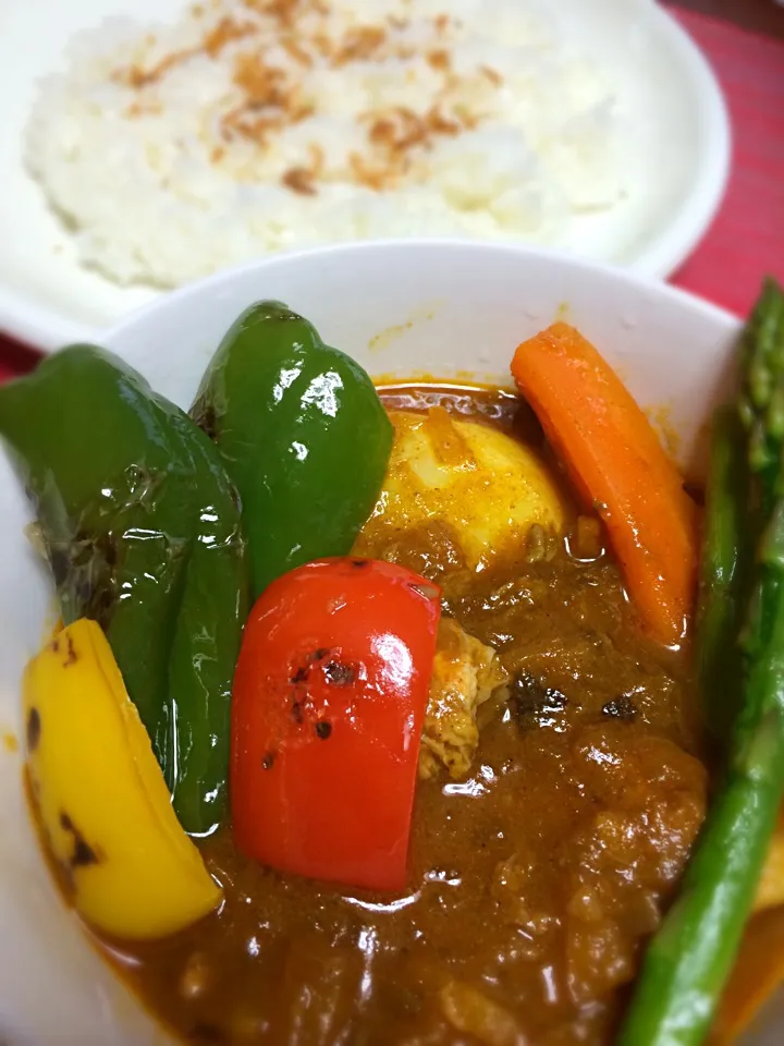 Snapdishの料理写真:スペアリブでスープカレー|はるさん