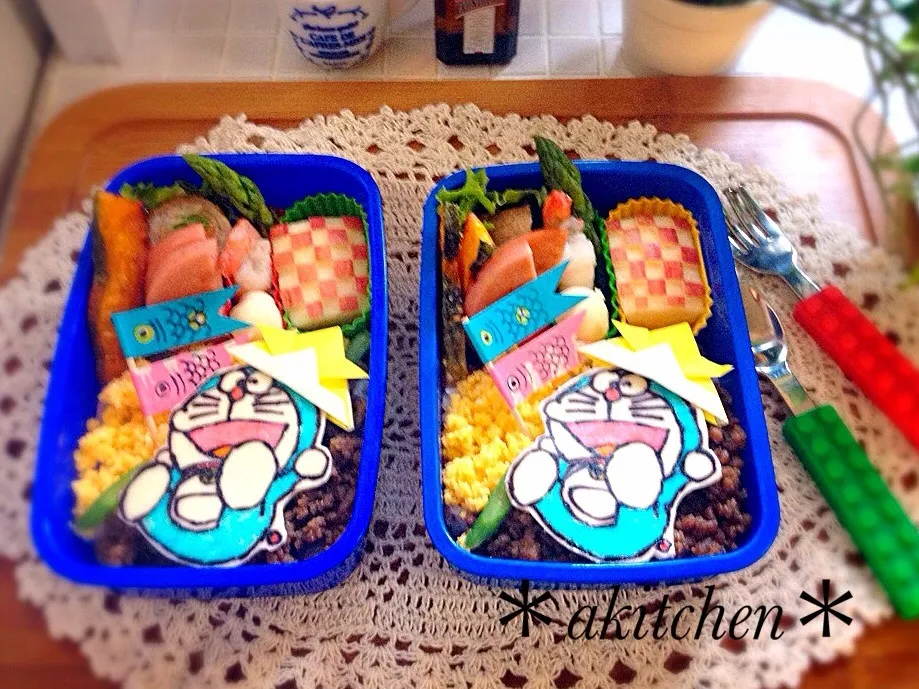 ドラえもん子供の日そぼろ弁当|あきさん