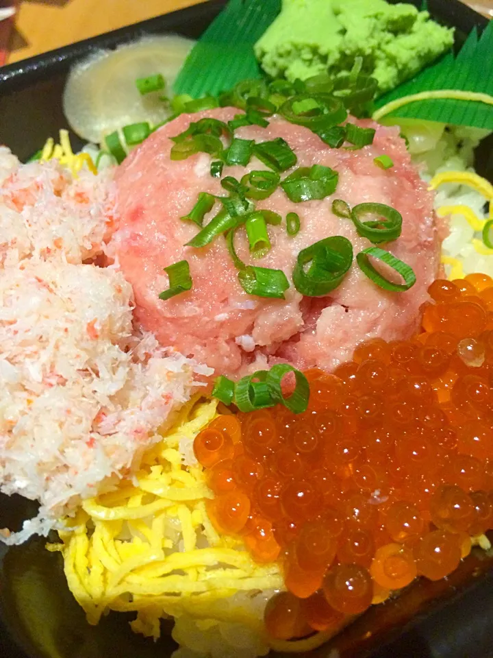 Snapdishの料理写真:Crab tuna ikura|fishrusさん