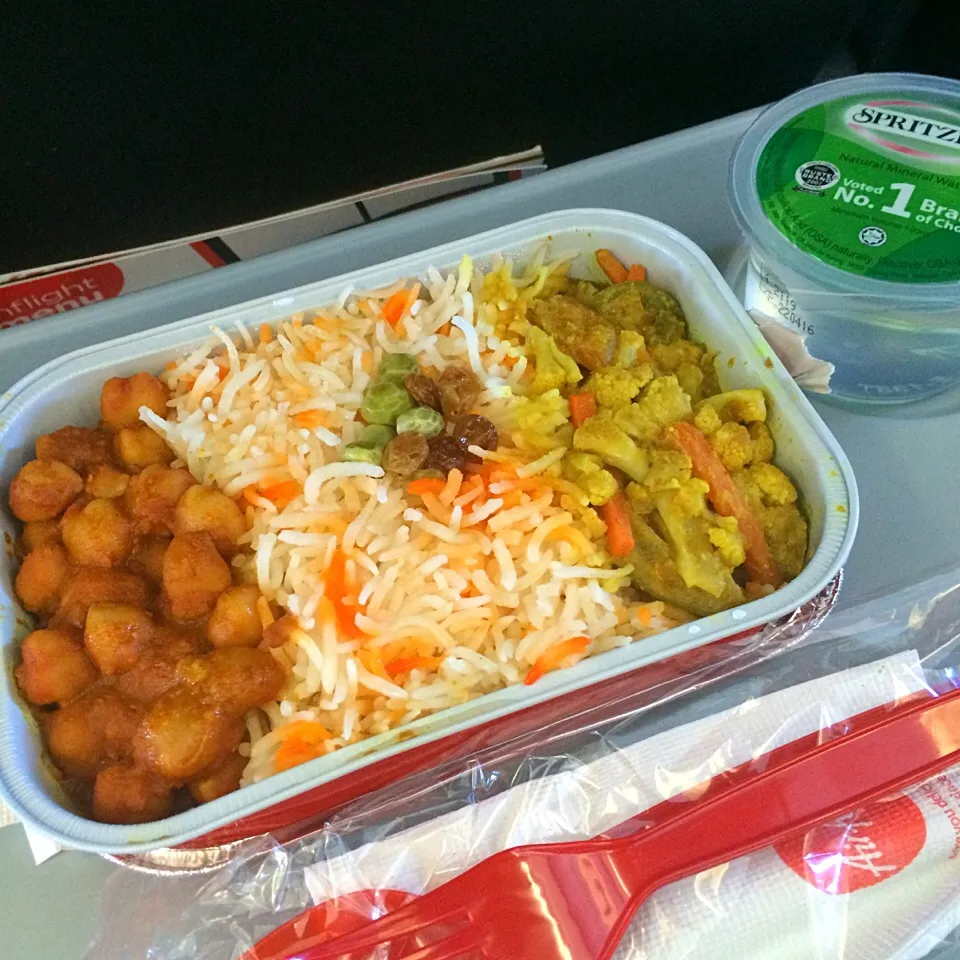 Vegetable briyani|maixx ใหม่さん