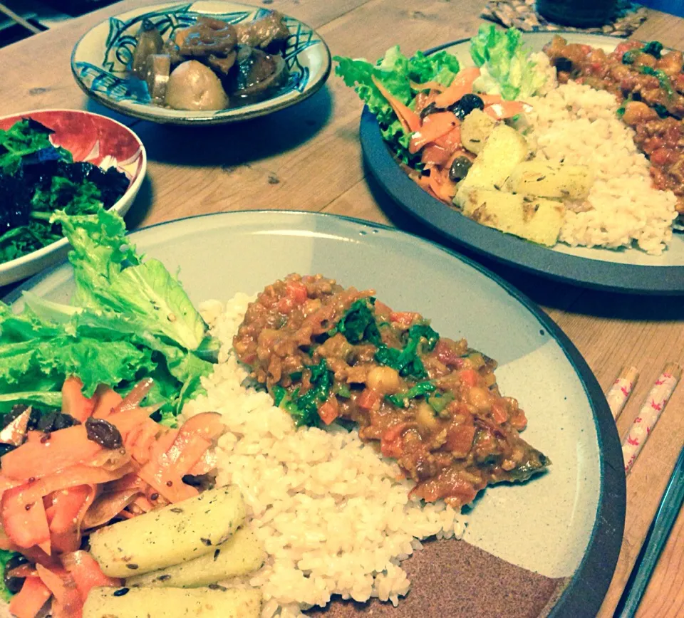 カレーで晩ごはん|まっきーさん