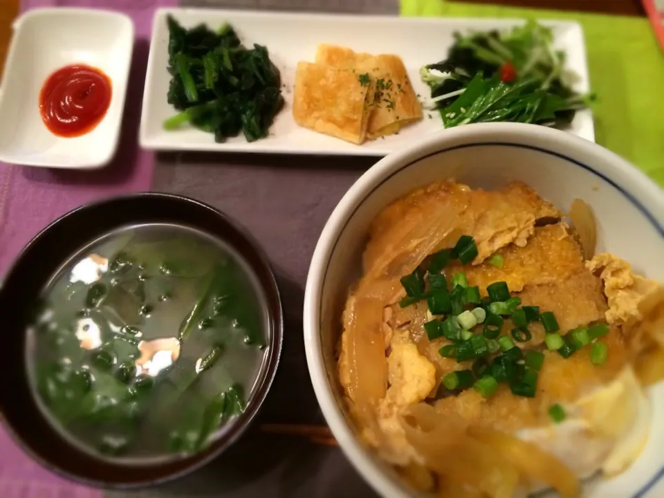 カツ丼とほうれん草パラダイス|haseseさん