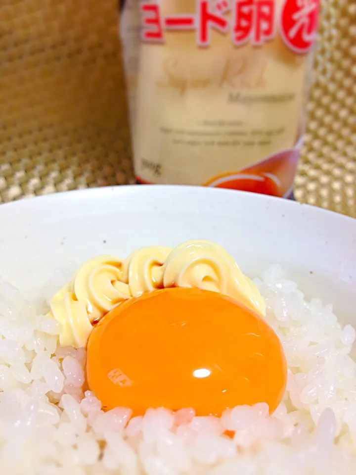 Snapdishの料理写真:【今日のたまごかけご飯】たまご×マヨネーズ|かとう ひろみさん