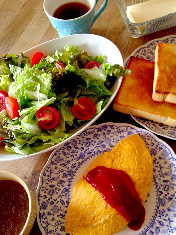 朝ごはんのような昼ごはん|エイコさん