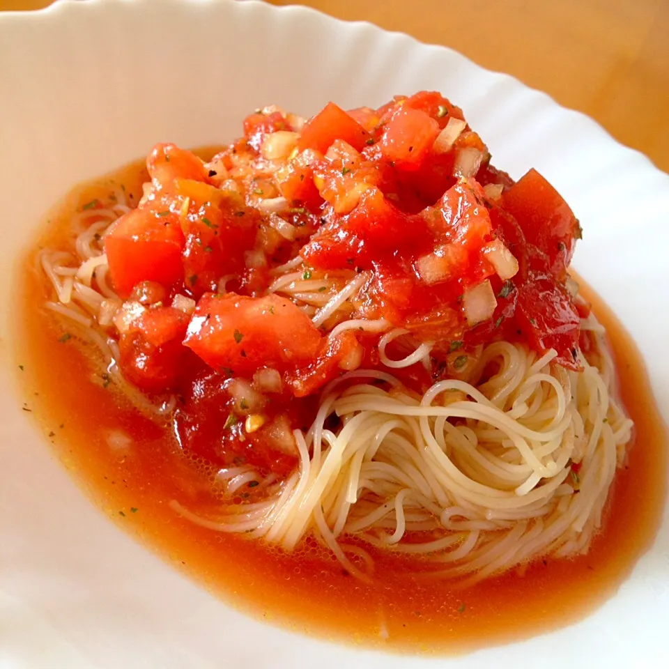 トマトの冷たいそうめん|カウンター嬢さん